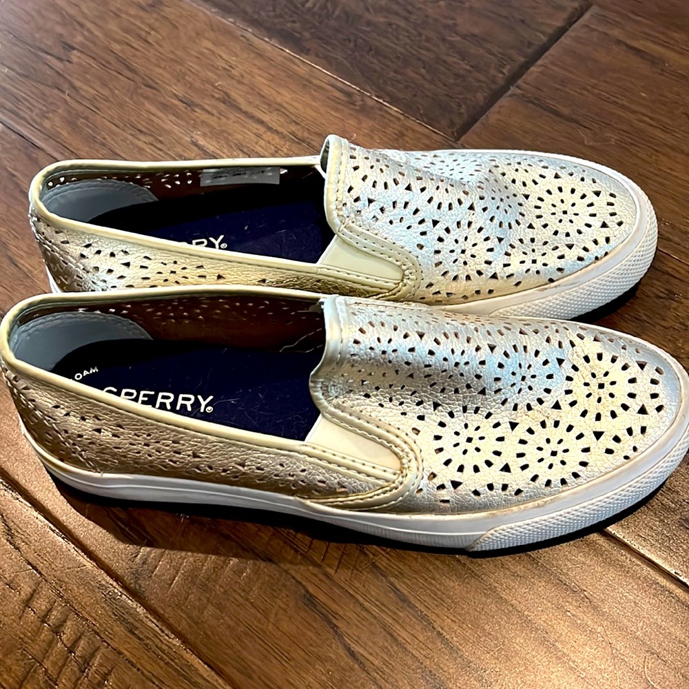 Gold Sperry